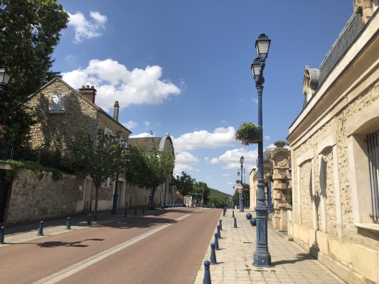 rue à Épône