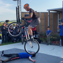 Spectacle Breaking et Trial